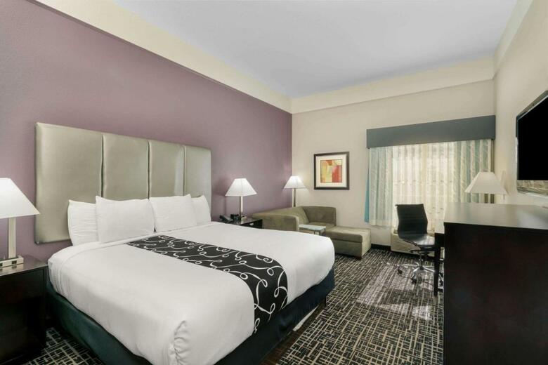 Hotel La Quinta Inn & Suites Canton