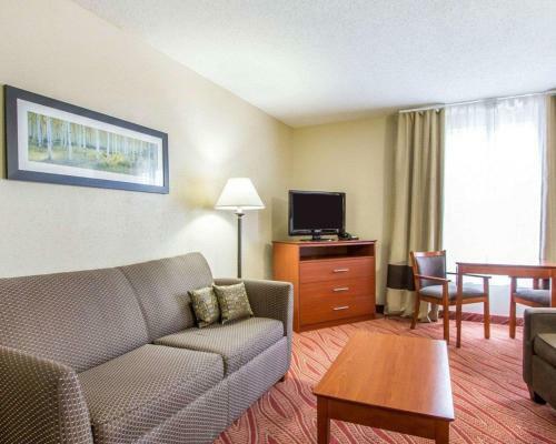 Hotel Holiday Inn Poplar Bluff