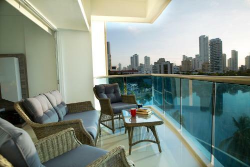 Poseidon Lake Apartments