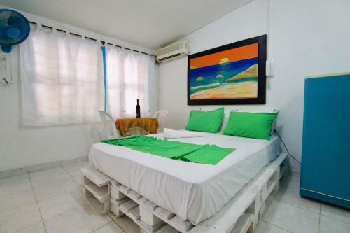 Hostal Habitaestudios - House Extension