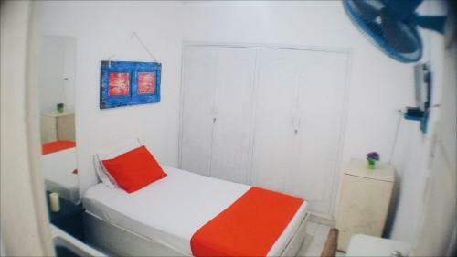 Hostal Habitaestudios - House Extension