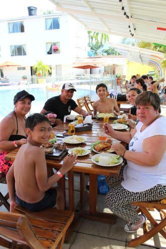 Hotel Y Restaurante Villa Hasbleidy
