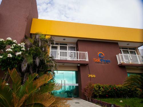 Hotel Marina Travel
