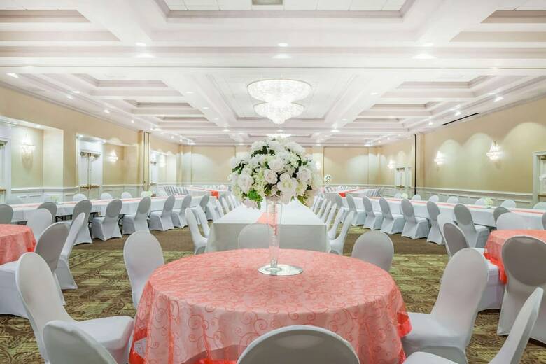 Hotel Wyndham Virginia Beach Oceanfront