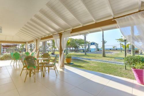 Villas Jurer� Residences