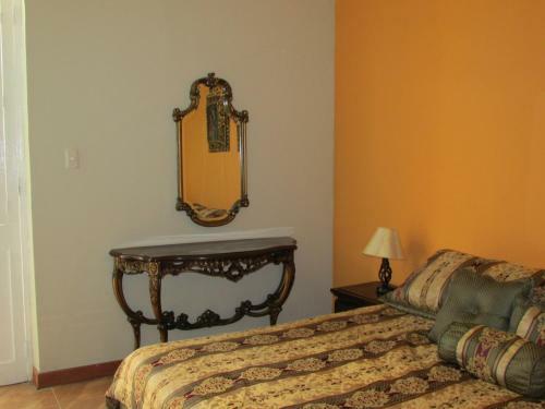 Residencial Miraflores B&B