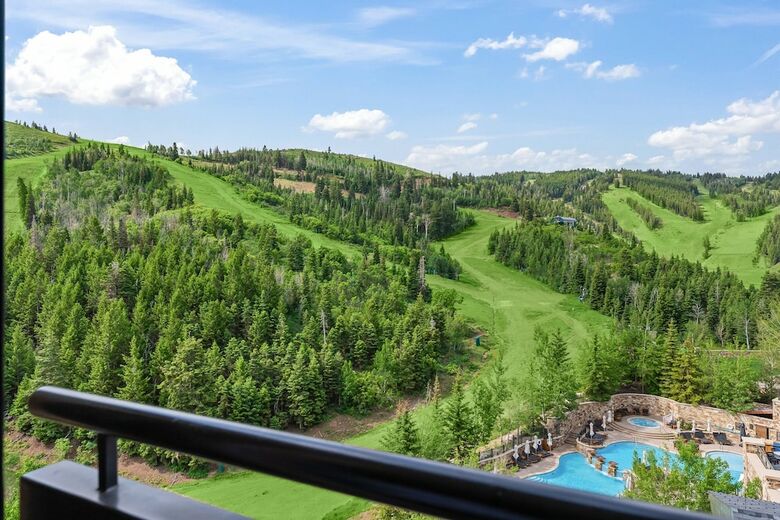 Hotel St. Regis Deer Crest
