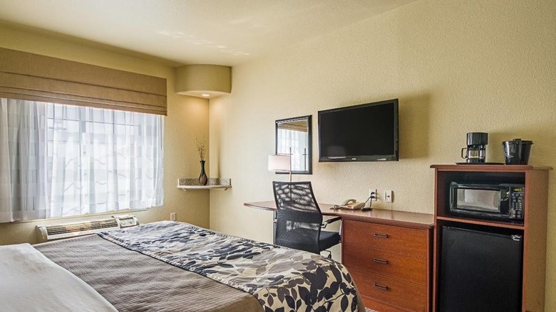 Hotel Sleep Inn & Suites