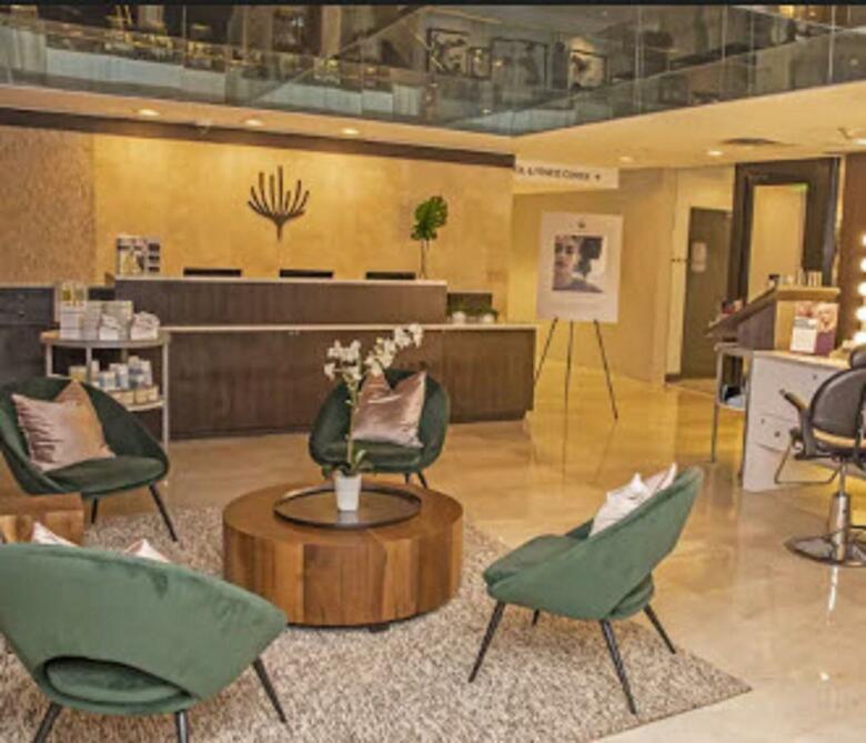 Garden City Hotel