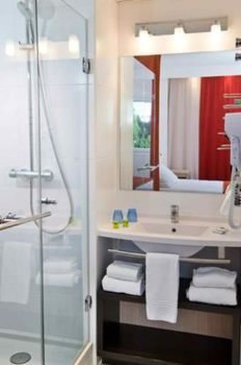 Hotel Ibis Styles Saint Dizier - Formerly All Seasons