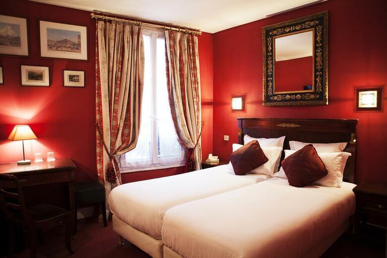 Hotel De La Motte Picquet