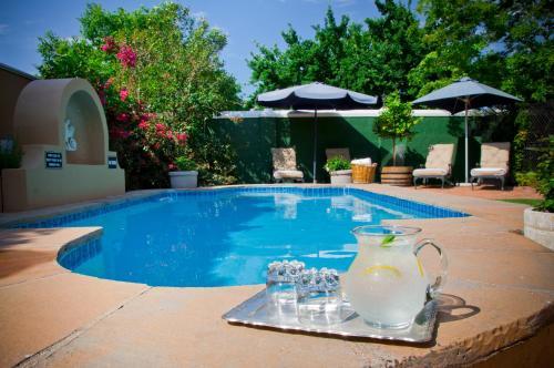 Hotel Rusthuiz Guest House