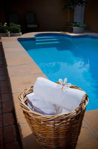Hotel Rusthuiz Guest House