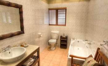 Albergue Tladi Lodge