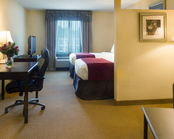 Hotel Comfort Suites