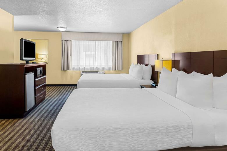 Hotel Quality Inn And Suites