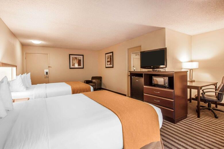 Hotel Quality Inn And Suites