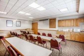 Hotel Quality Inn & Suites