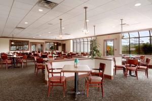 Clarion Hotel And Conference Center