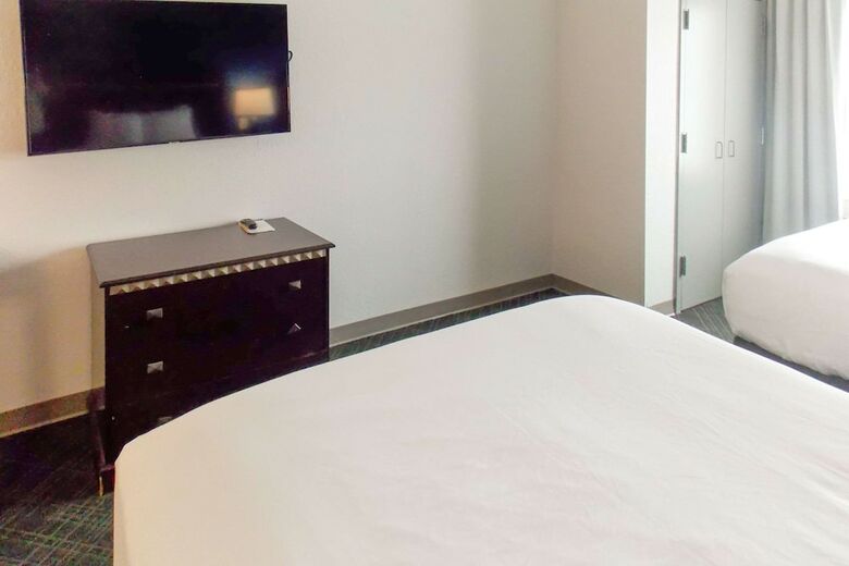 Hotel Comfort Suites