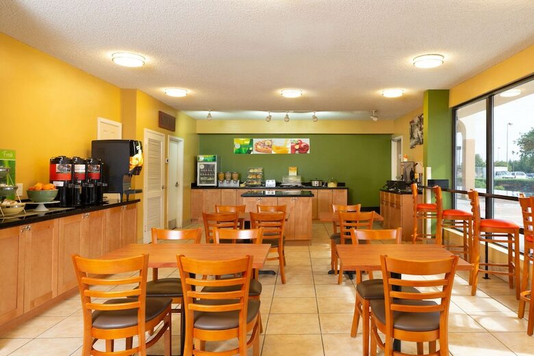 Hotel Quality Inn At Arlington Highlands