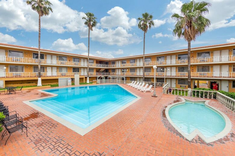 Hotel Quality Inn Piedras Negras