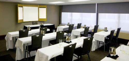 Hotel Doubletree By Hilton Cleveland Downtown Lakeside