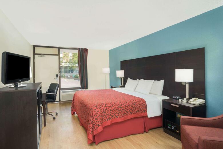 Hotel Days Inn Raleigh