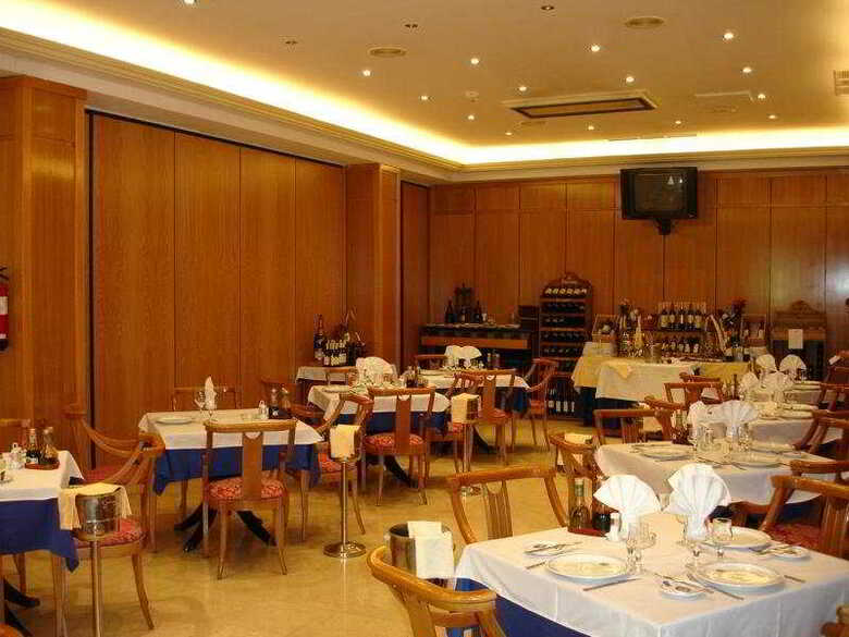 Hotel Avenida De Espa�a