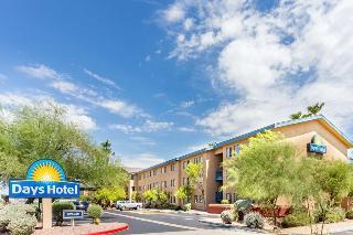 Days Hotel Mesa Country Club