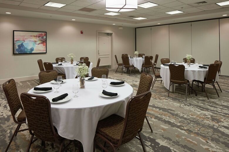 Hotel Hilton Garden Inn Evansville