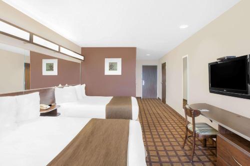 Hotel Microtel Inns & Suites