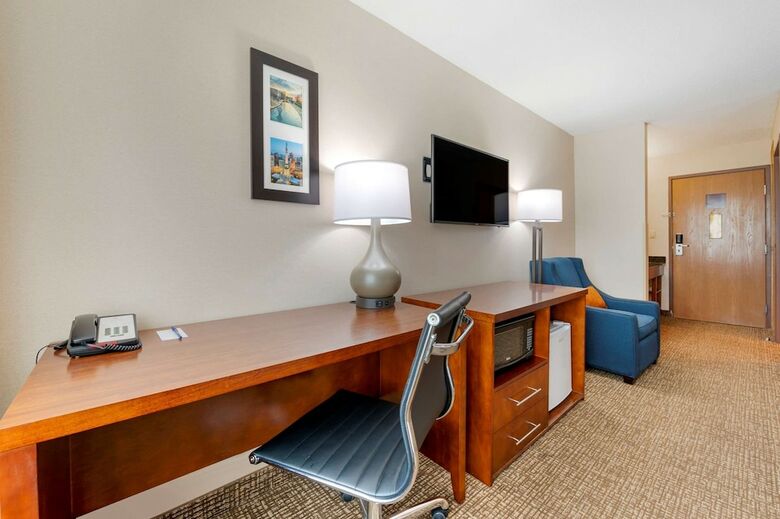 Hotel Comfort Inn