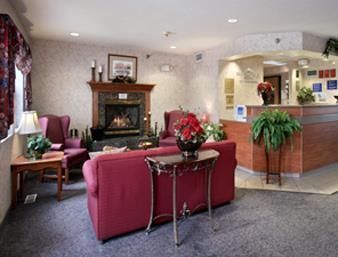 Hotel Microtel Inn & Suites