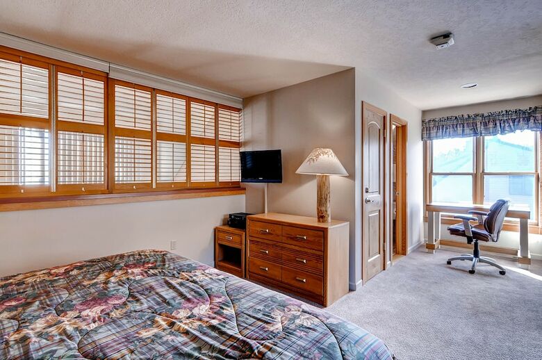 Hotel Aspen Ridge Condos