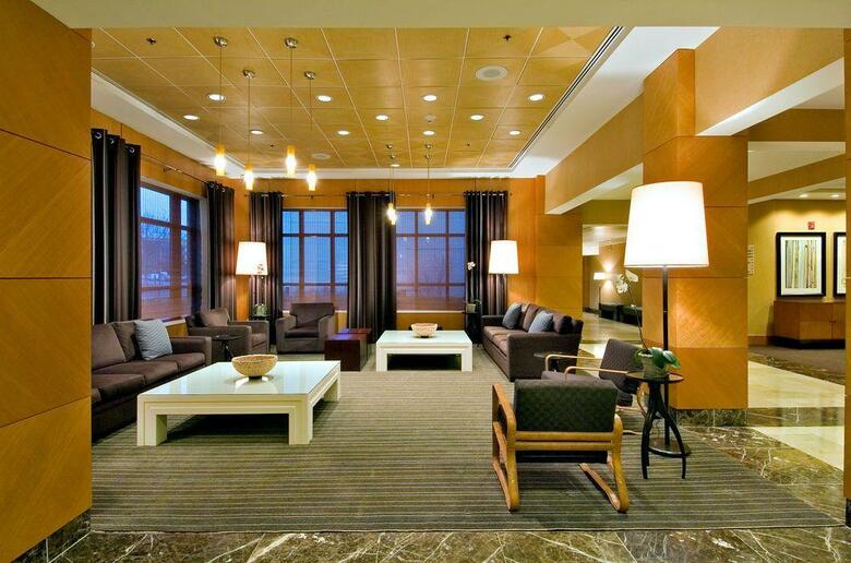 Doubletree Hotel Chicago - Arlington Heights