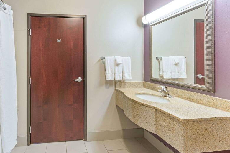 Hotel La Quinta Inn & Suites Yukon
