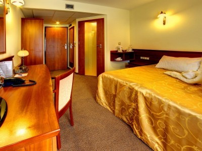 Hotel Conrad