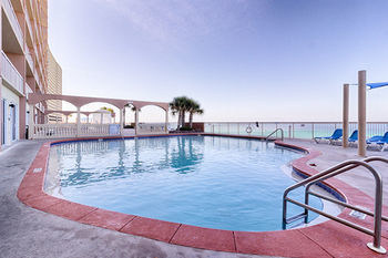Hotel Resortquest Rentals At Sunrise Beach Resort