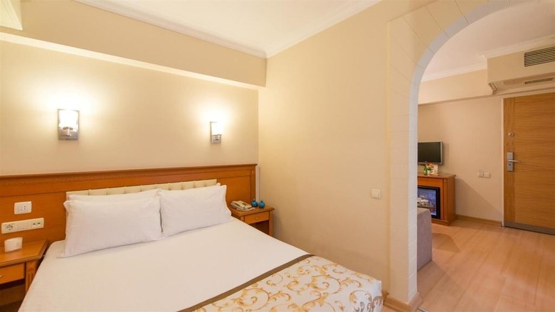 Prestige Hotel