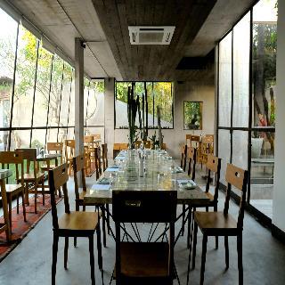 Hotel Uma Sapna
