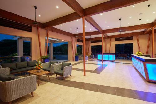 Hotel Divi Dutch Village Resort