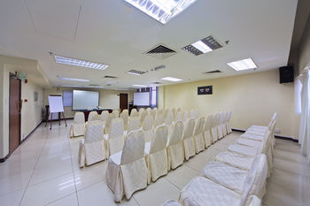 Best Western Kinabalu Daya Hotel