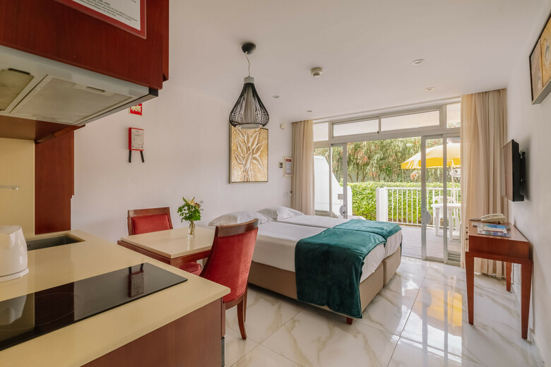 Hotel Muthu Clube Praia Da Oura