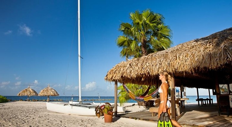 Hotel Curacao Marriott Beach Resort & Emerald Casino