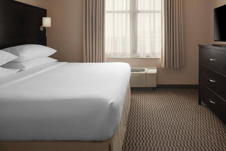 Hotel Delta Guelph