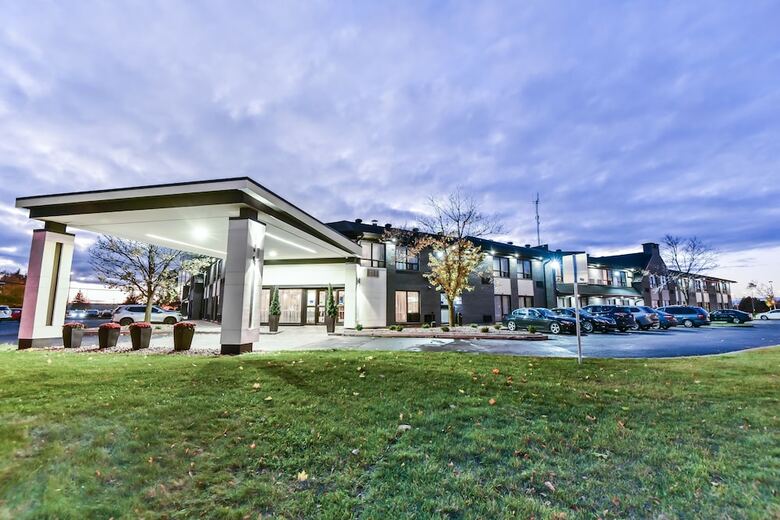 Hotel Comfort Inn Montr�al A�roport