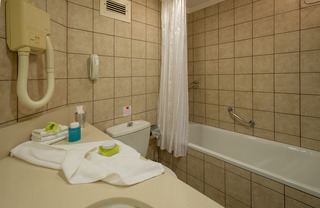 Hotel Golden Tulip Club Dead Sea