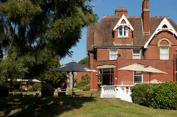 Menzies Hotels Birmingham - Stourport Manor