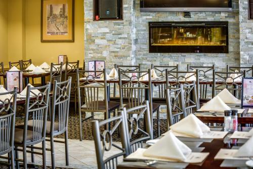 Hotel Monte Carlo Inn Markham